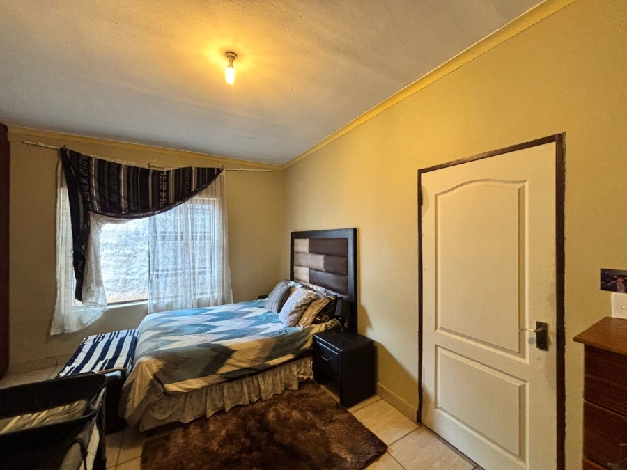 4 Bedroom Property for Sale in Mooivallei Park North West